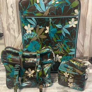 Floral Vintage ROXY 4 Piece Luggage Set in Teal & Brown gently used
